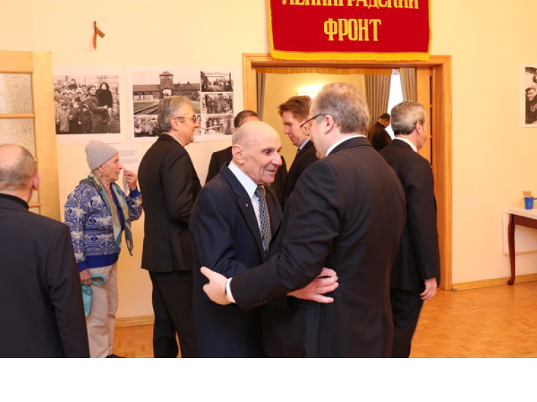 Памятное мероприятие в Посольстве(концерт и приём) в честь 75-летия освобождения Красной Армией нацистского лагеря смерти Освенцим(30 января 2020г.) Памятное мероприятие в Посольстве(концерт и приём) в честь 75-летия освобождения Красной Армией нацистского лагеря смерти Освенцим(30 января 2020г.)