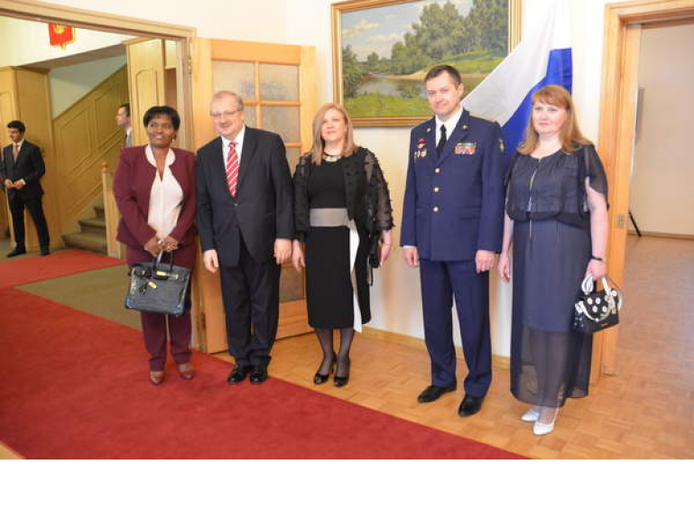 Приём по случаю празднования Дня России (8 июня 2018 г., Оттава) Приём по случаю празднования Дня России (8 июня 2018 г., Оттава)